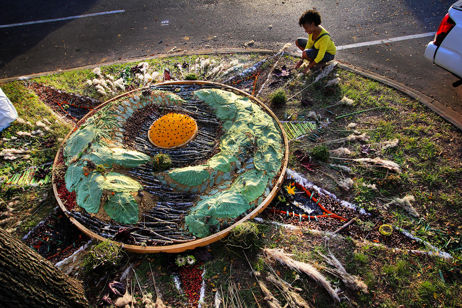 SouthEnd Compass, (with participant Katrina Pride) Elder Gallery Front curb - corner of Cambden & S Tryon, 2020